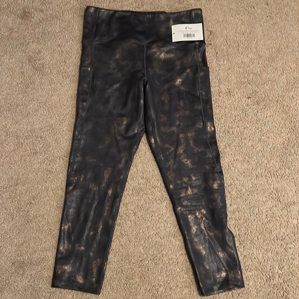 NWT Zyia Light n Tight 7/8 high rise with pocket  (burnished copper)